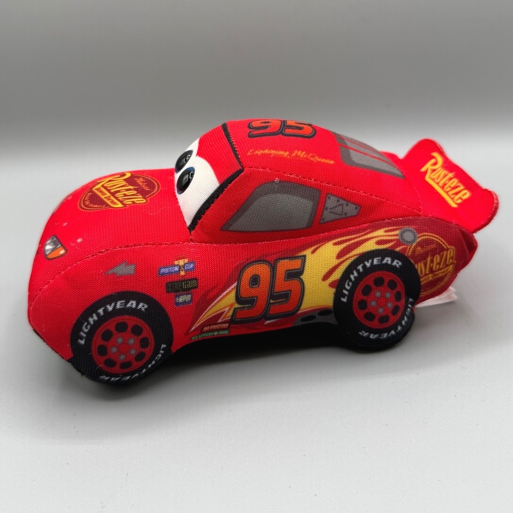 Ty Sparkle Disney Pixar 2017 Cars Lightning McQueen Plush Red Stuffed Toy 7.5"